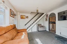 St. Aubin Close, Crawley