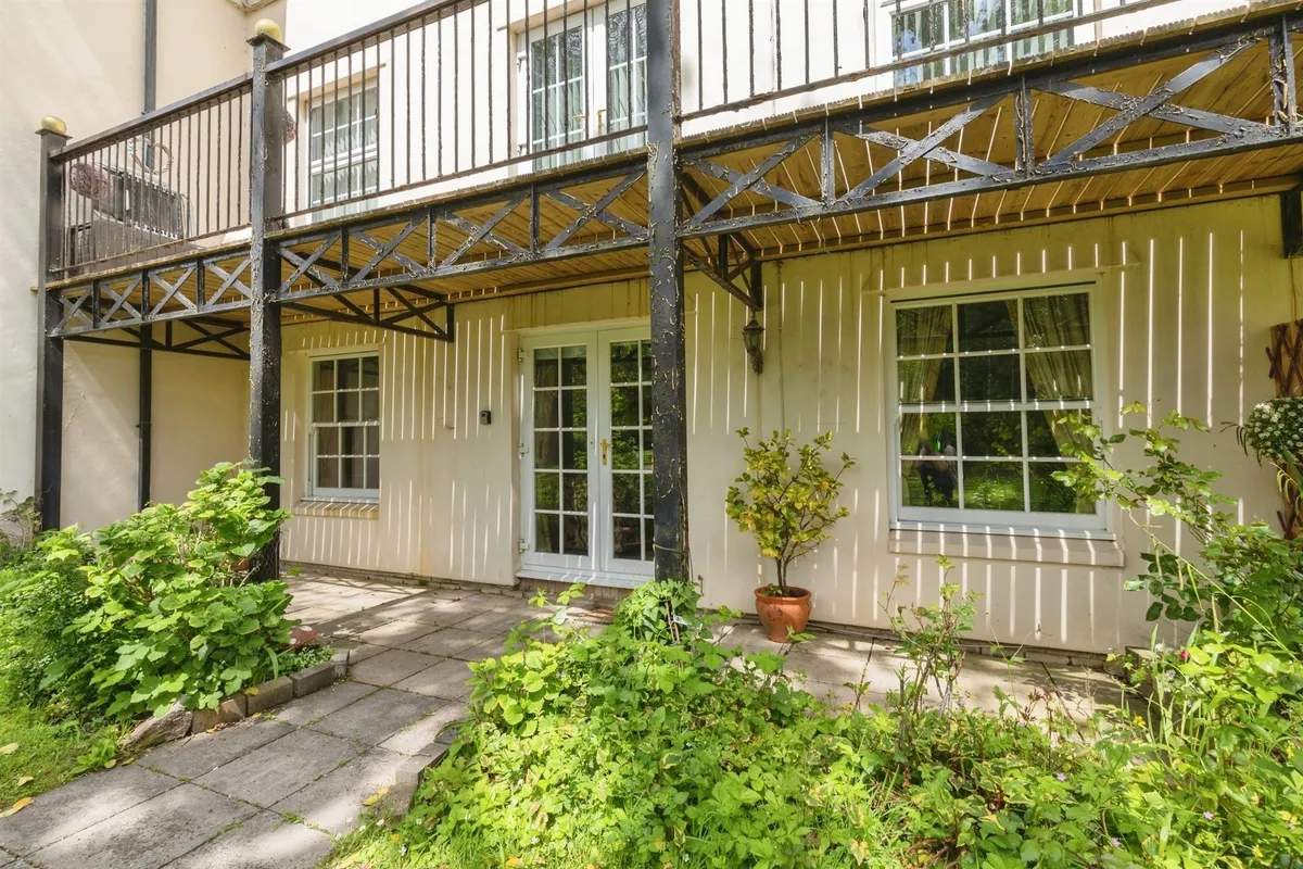 Gravel Hill Road, Yate, Bristol