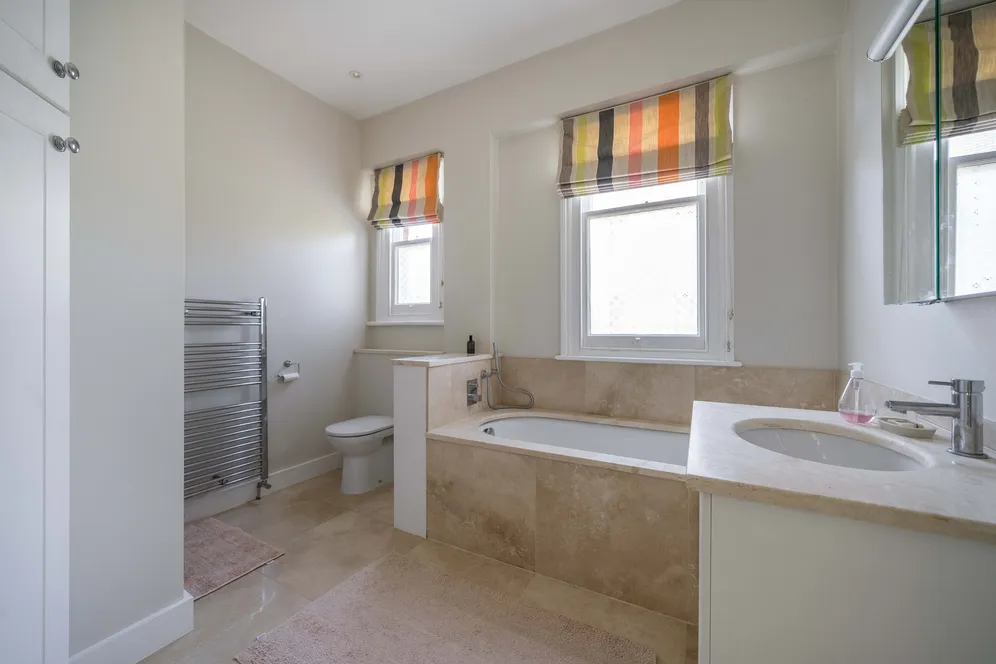 Lytton Grove, London, SW15 photo 16
