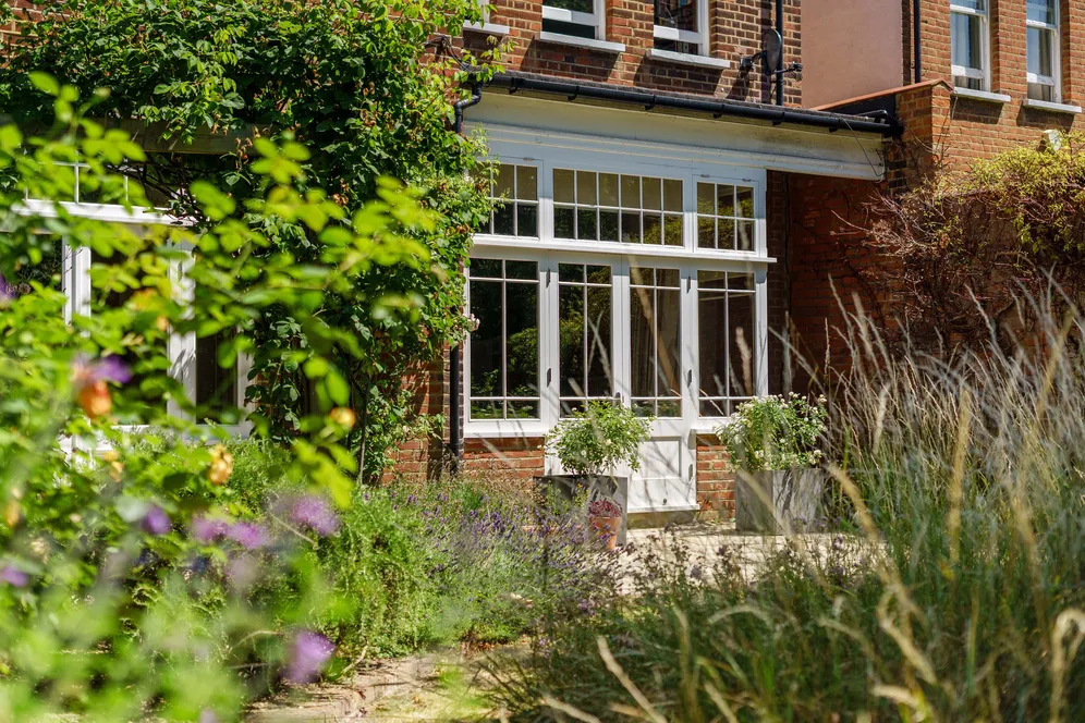 Lytton Grove, London, SW15 photo 24