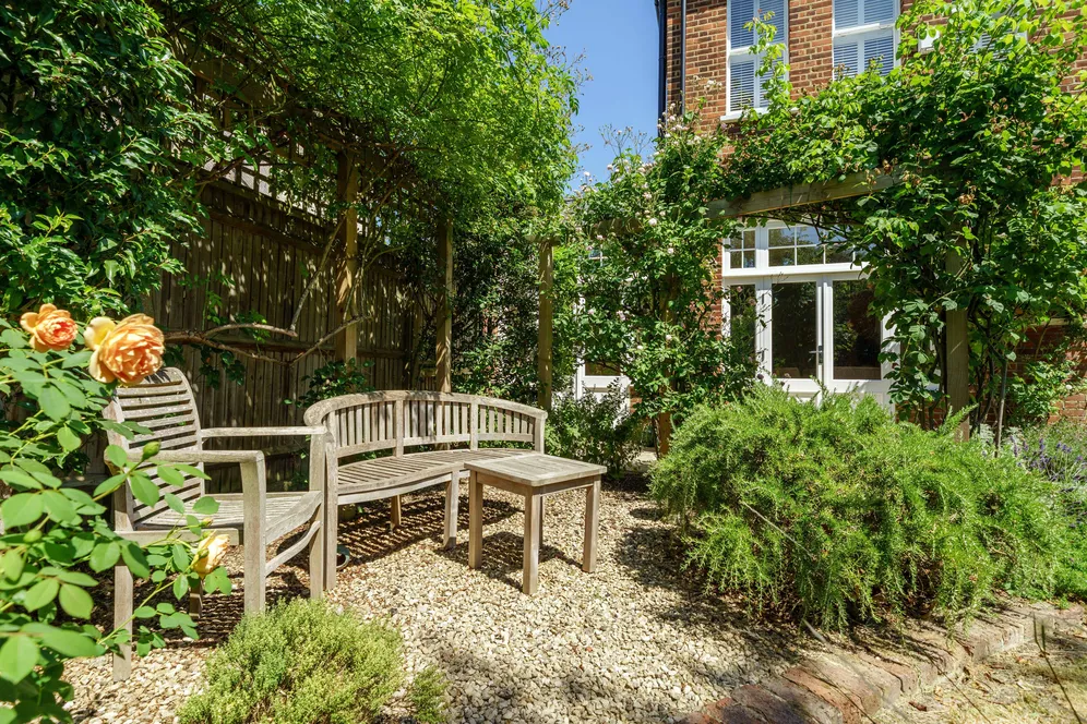 Lytton Grove, London, SW15 photo 25