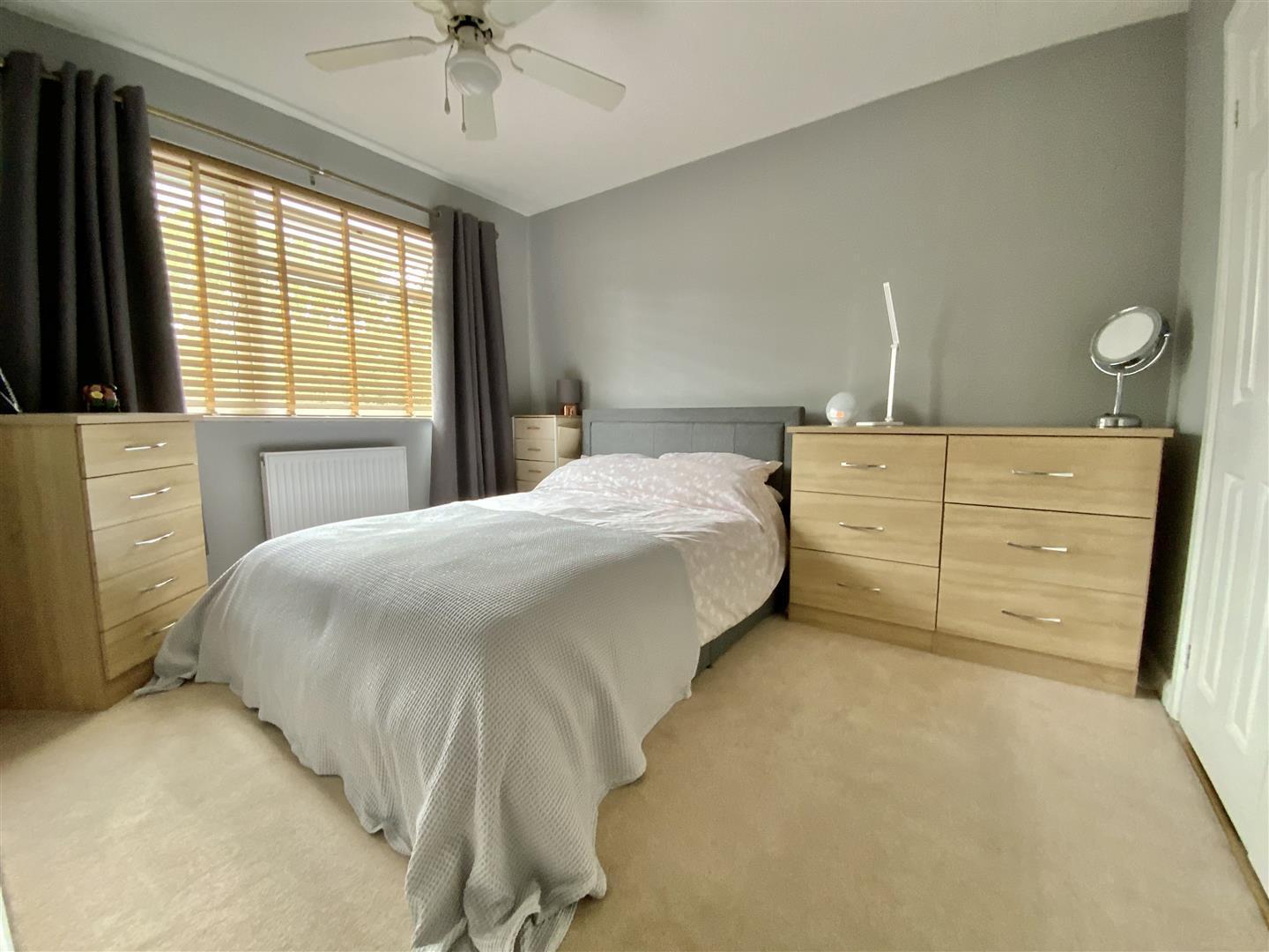 Meadow View, Potterspury, Towcester Image 5