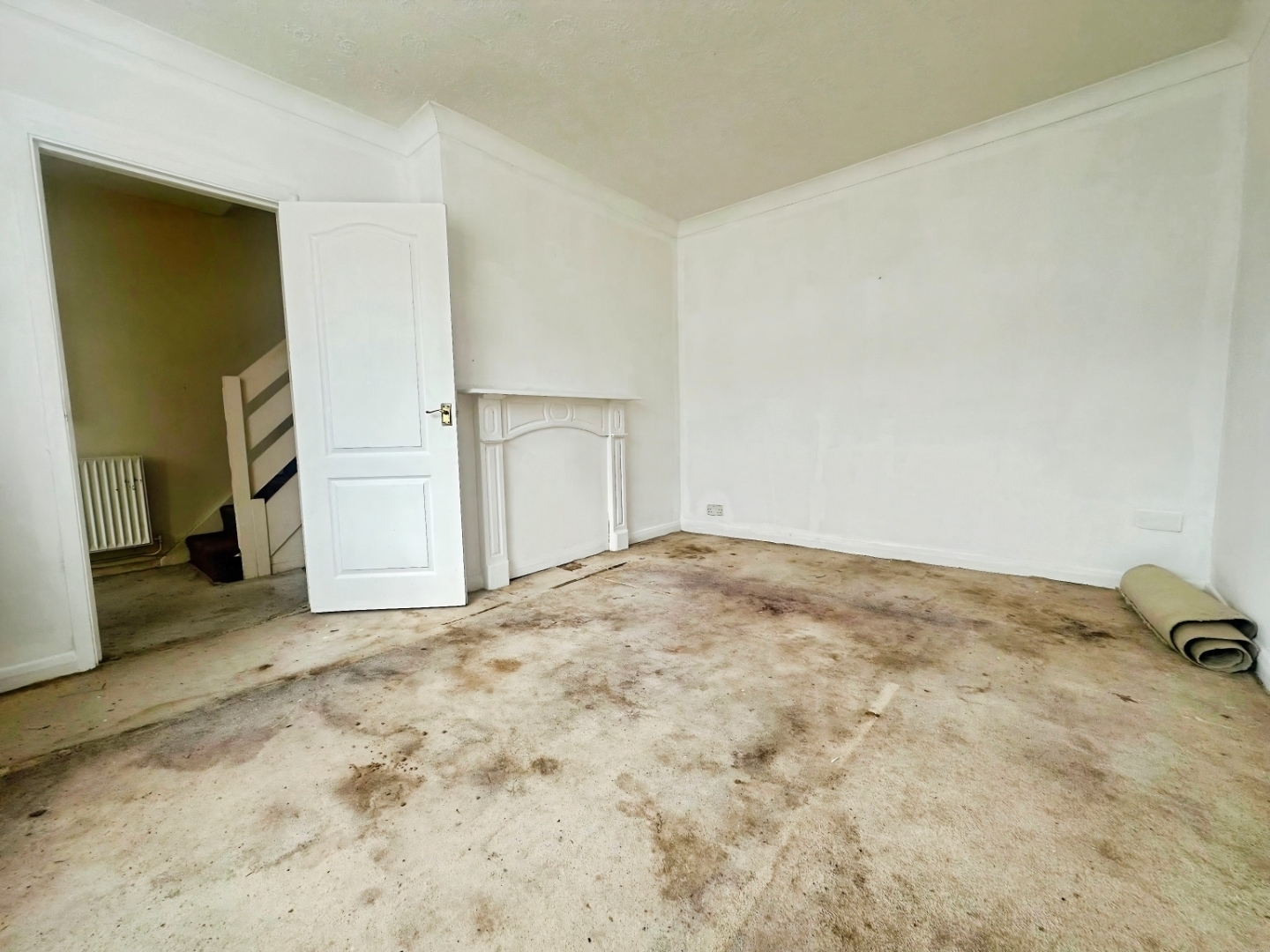 Lower Lees Road, Slough Image 3