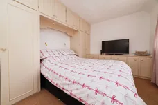 Castleford Grove, Hull