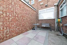 Castleford Grove, Hull