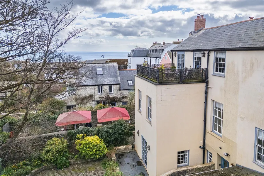 Property Image 10