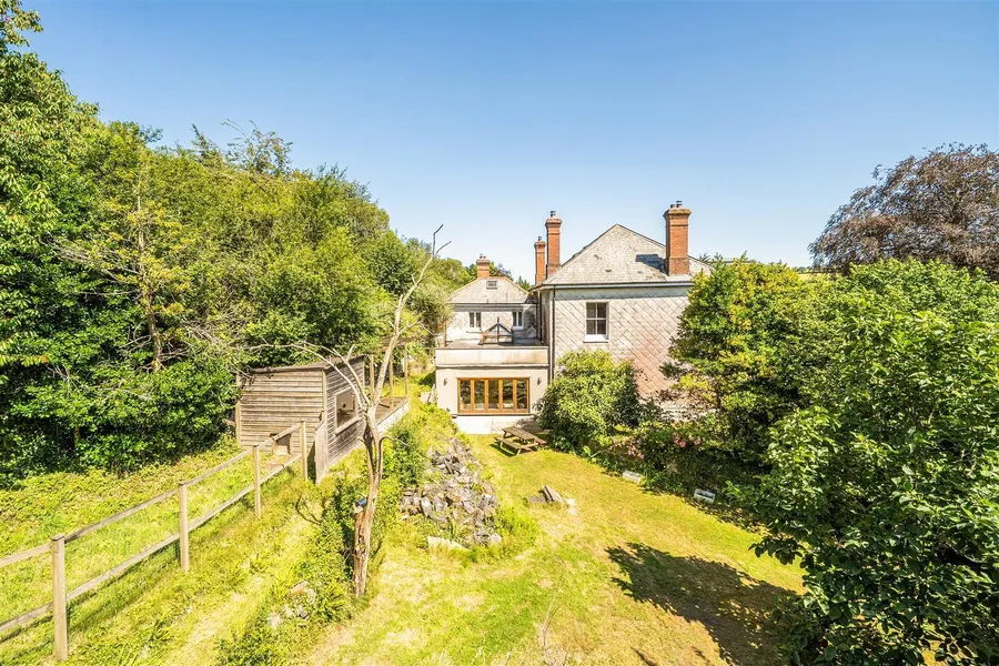 Property Image 32