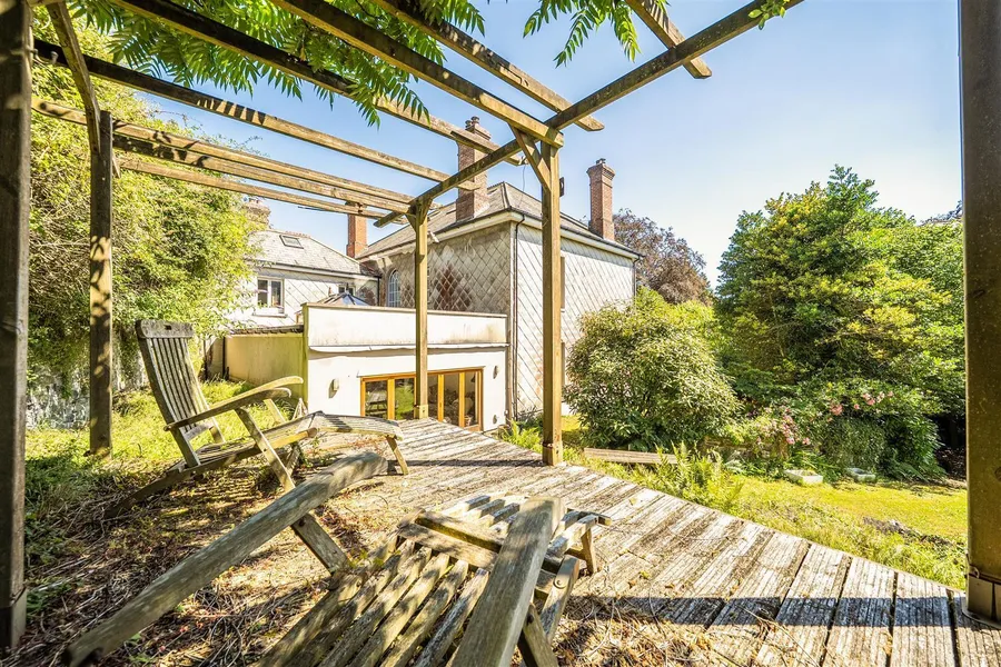 Property Image 37