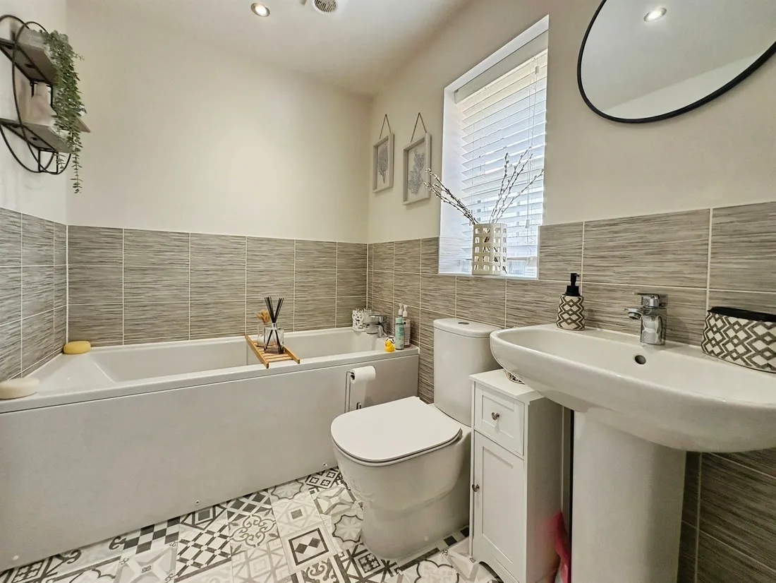 Property photo 12