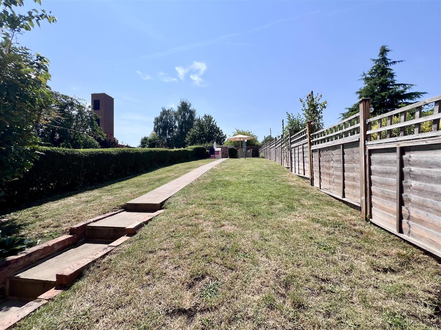 Watling Street West, Towcester Image 4
