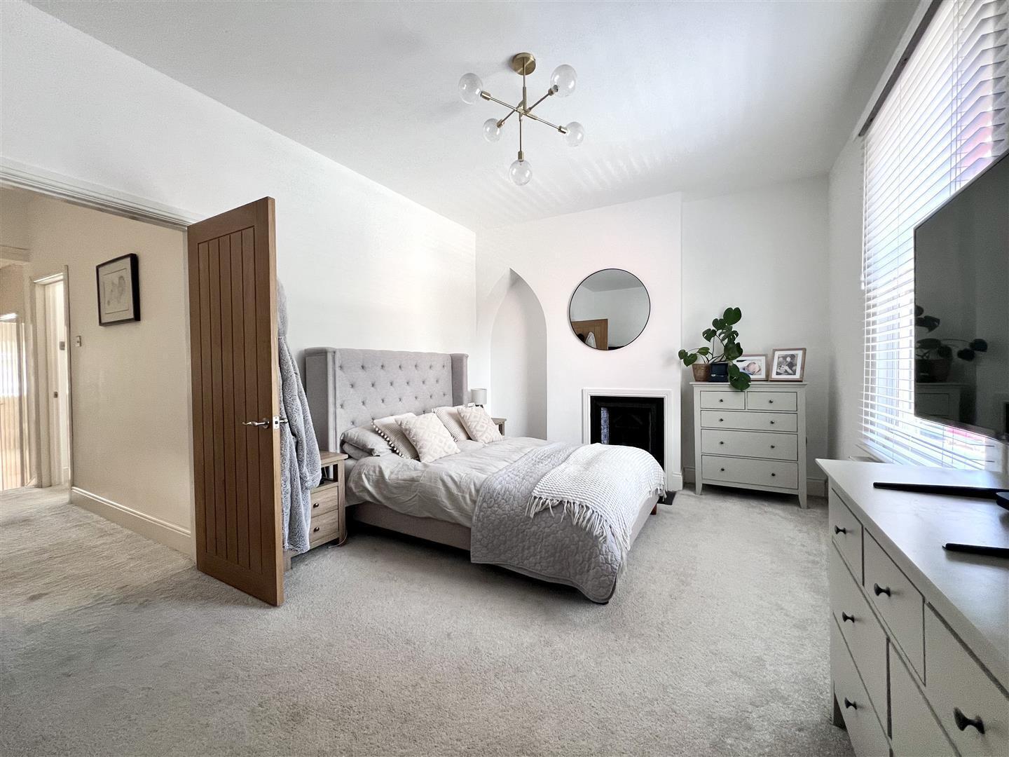 Watling Street West, Towcester Image 11