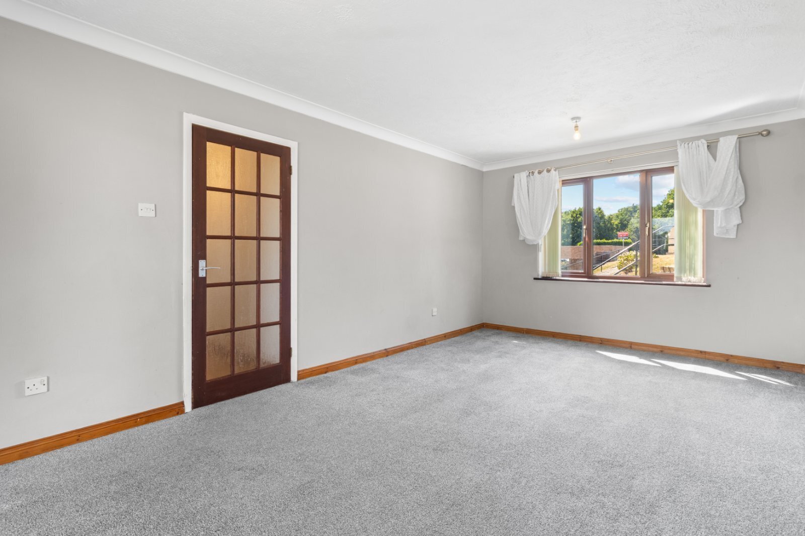 Montargis Way, Crowborough, East Sussex, TN6 Image 10
