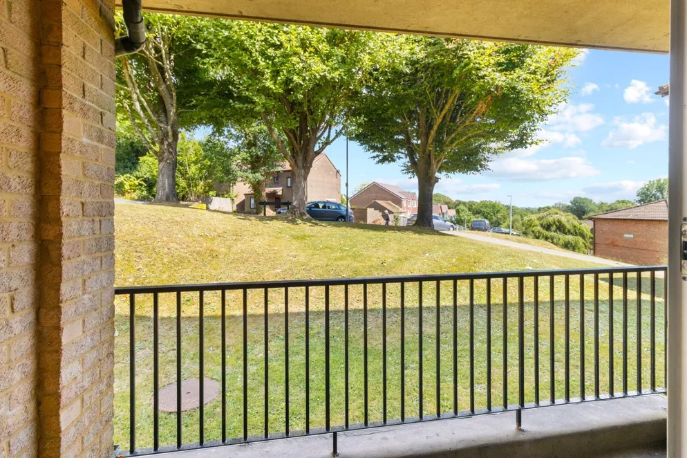 Property carousel item 17