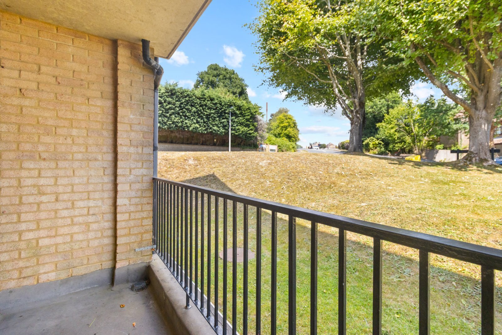 Montargis Way, Crowborough, East Sussex, TN6 Image 18