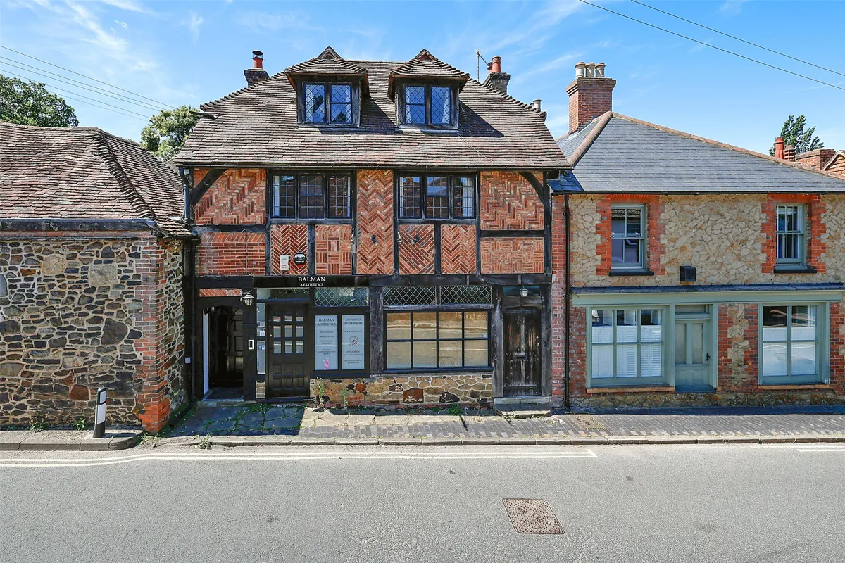 High Street, Limpsfield, Oxted, Surrey, RH8