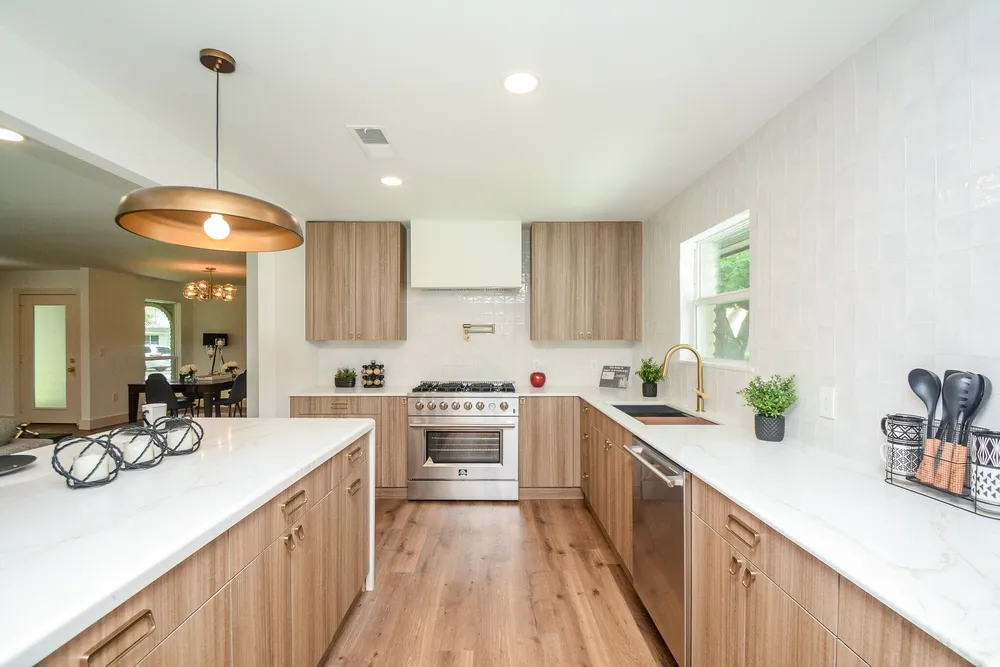 6214 Yarwell Dr, Houston, TX 77096