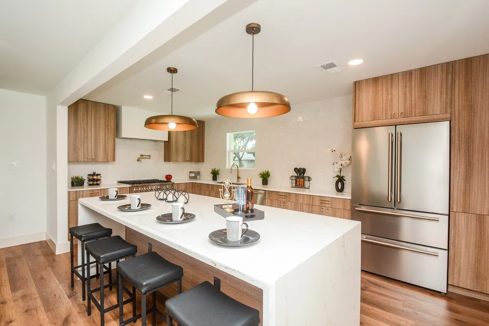 6214 Yarwell Dr, Houston, TX 77096