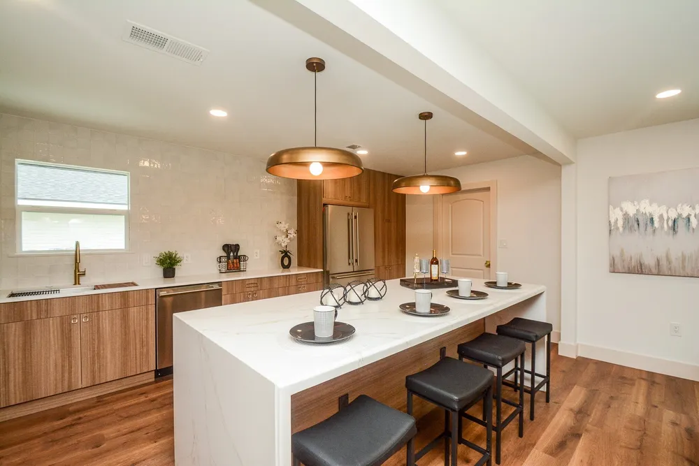 6214 Yarwell Dr, Houston, TX 77096