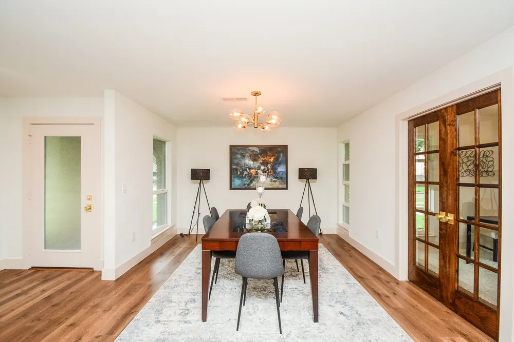 6214 Yarwell Dr, Houston, TX 77096