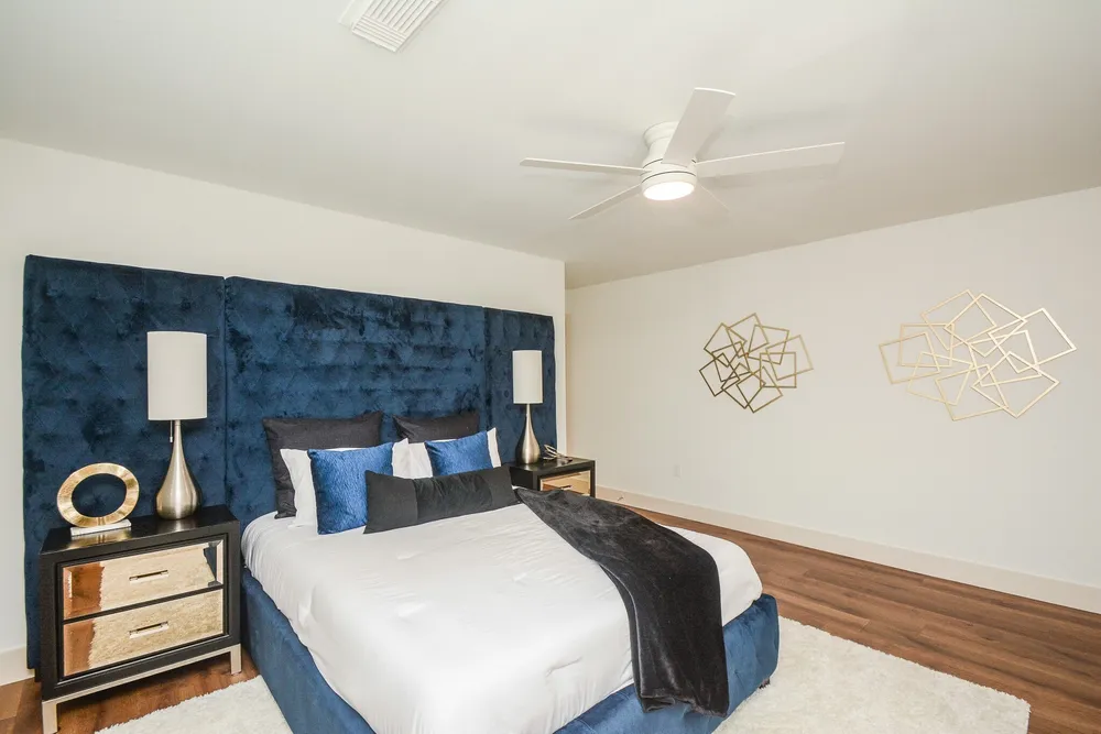 6214 Yarwell Dr, Houston, TX 77096