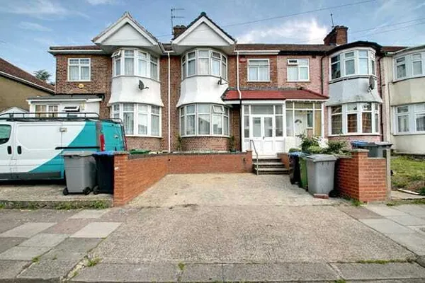 Cairnfield Avenue, London, NW2