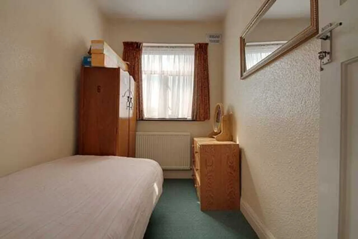 Cairnfield Avenue, London, NW2