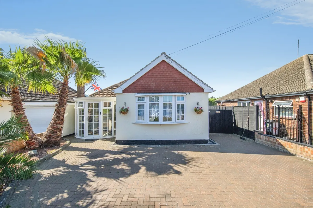 Tudor Green, Clacton-On-Sea