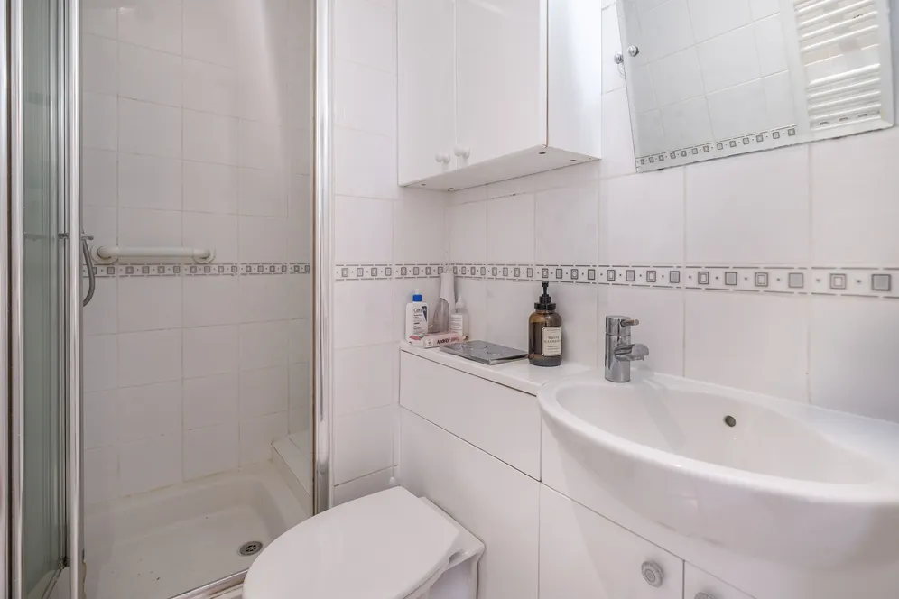 Lower Richmond Road, London, SW14 photo 10
