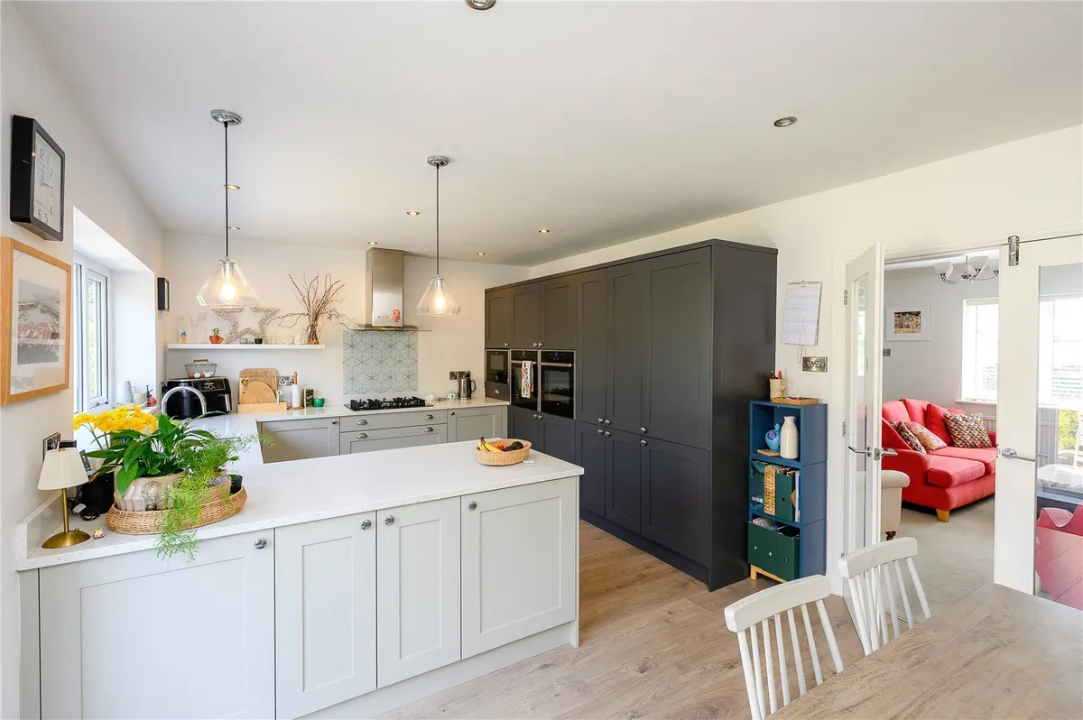 Aberford Road, Bramham, LS23