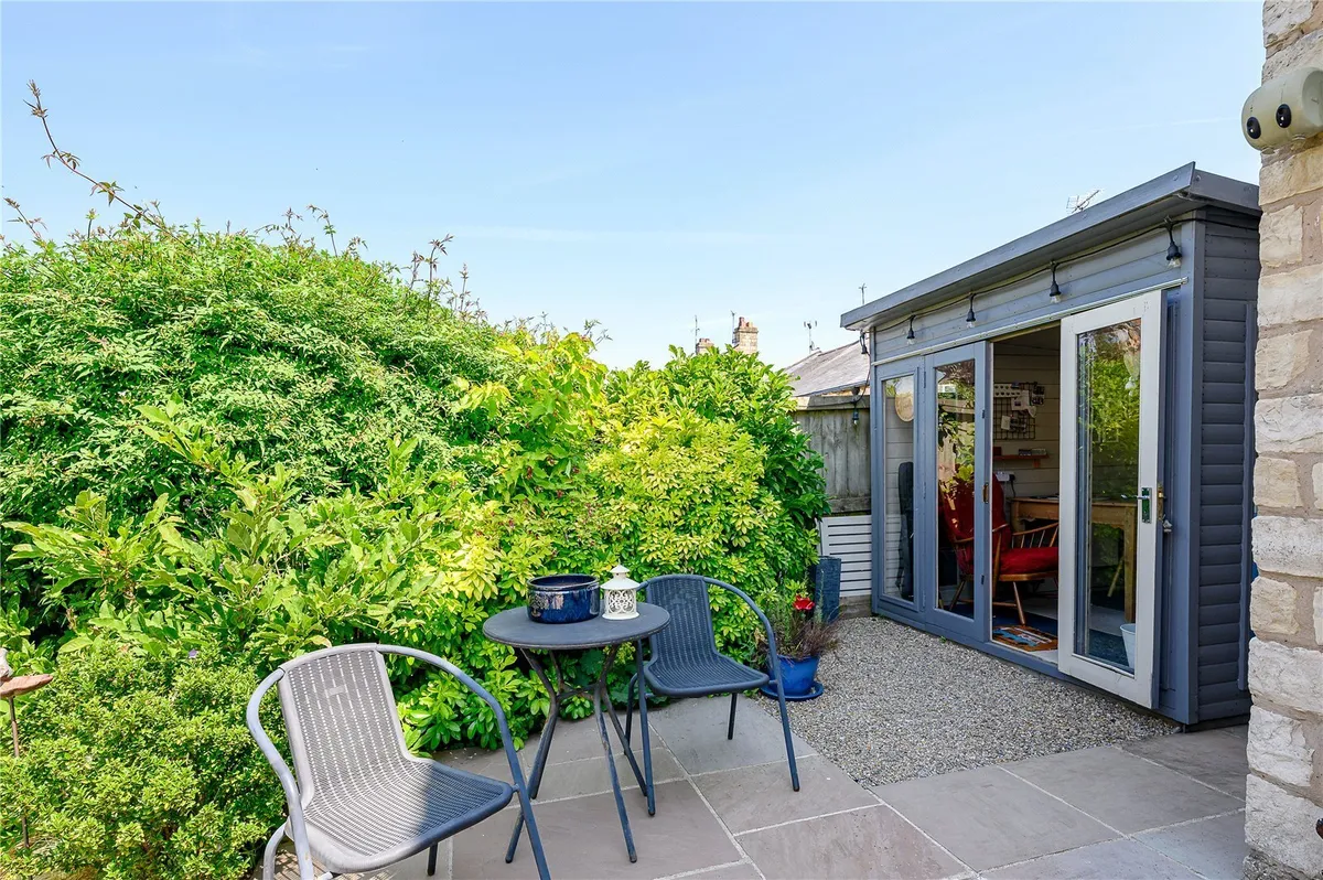 Aberford Road, Bramham, LS23