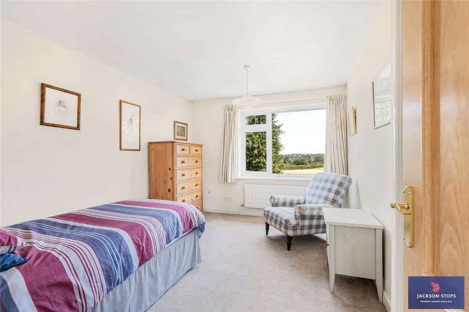 Lower Harlestone, Northampton, NN7 photo 15