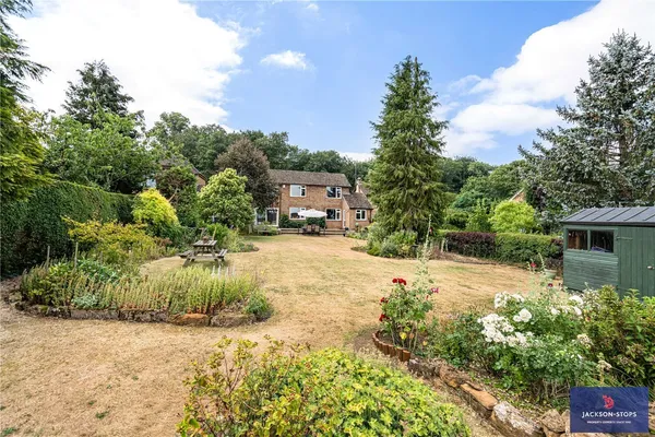 Lower Harlestone, Northampton, NN7 photo 4