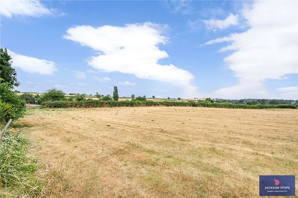 Lower Harlestone, Northampton, NN7 photo 25