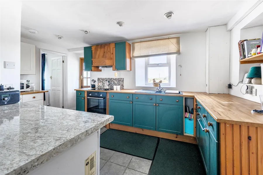 Property Image 16