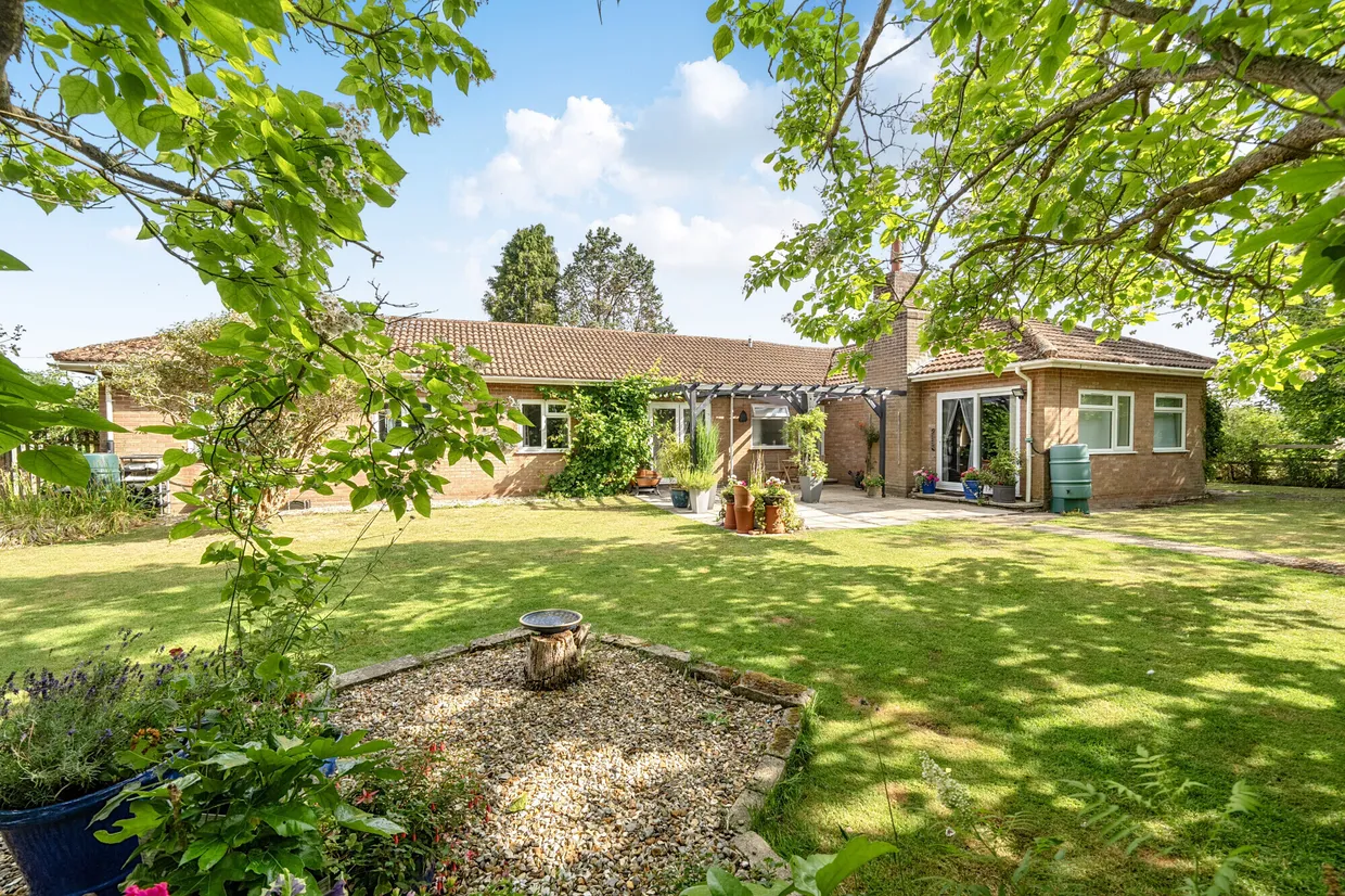 Netheravon, Salisbury, SP4 photo 1