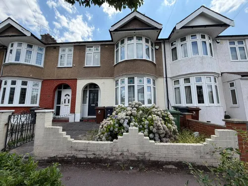Woodbridge Road, Barkingphoto