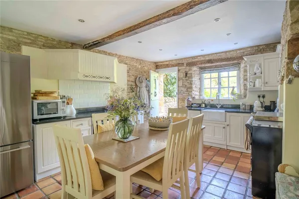 Broadwell, Moreton In Marsh, GL56 photo 3