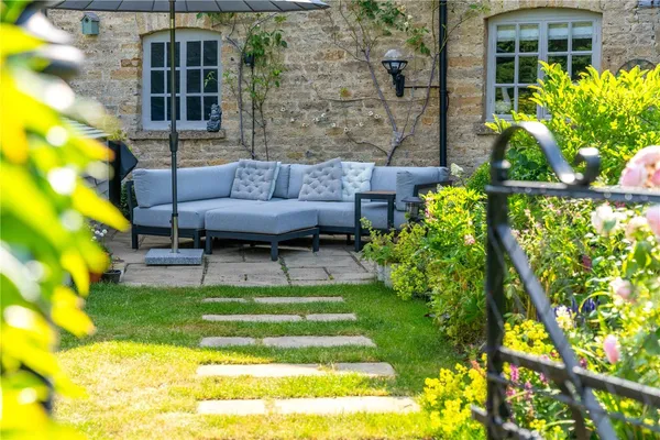 Broadwell, Moreton In Marsh, GL56 photo 14