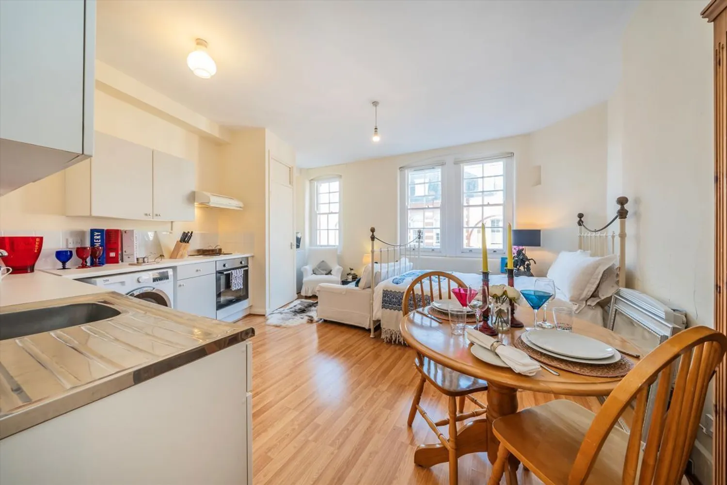 Ambrosden Avenue, London, SW1P photo 3