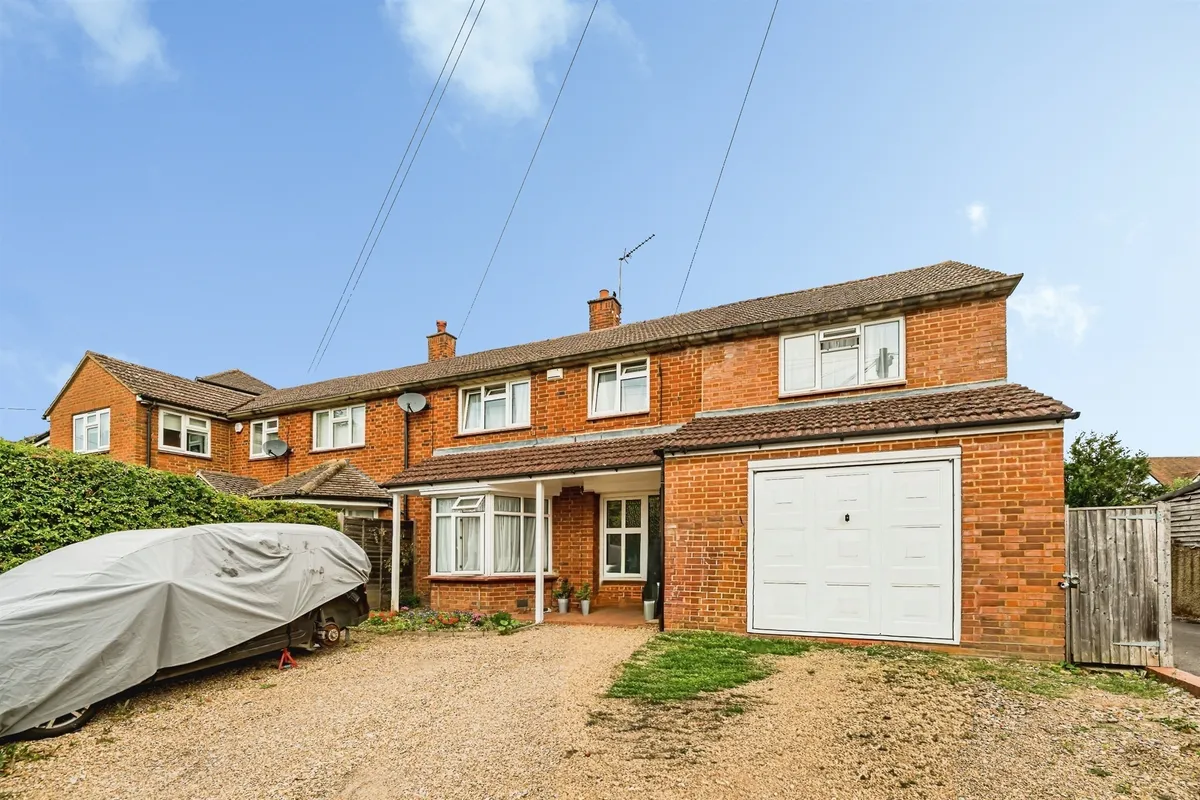Church Walk, Burnham, SLOUGH