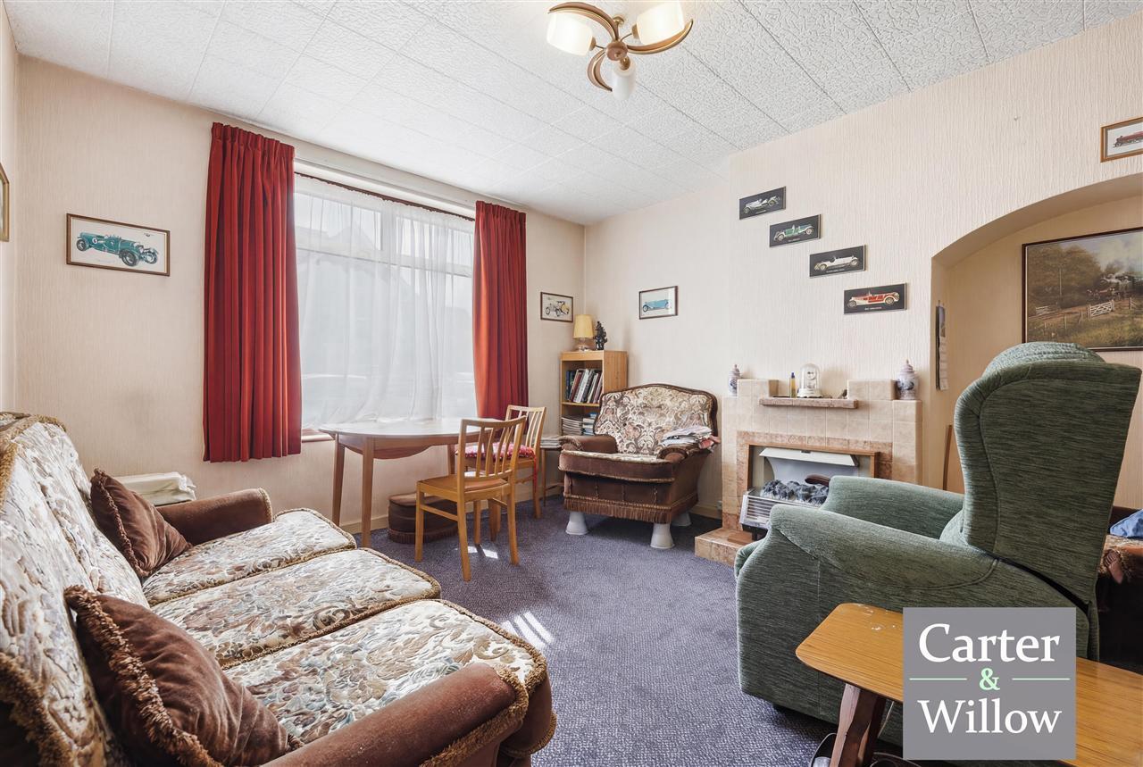 Ellerton Road, Essex Image 4
