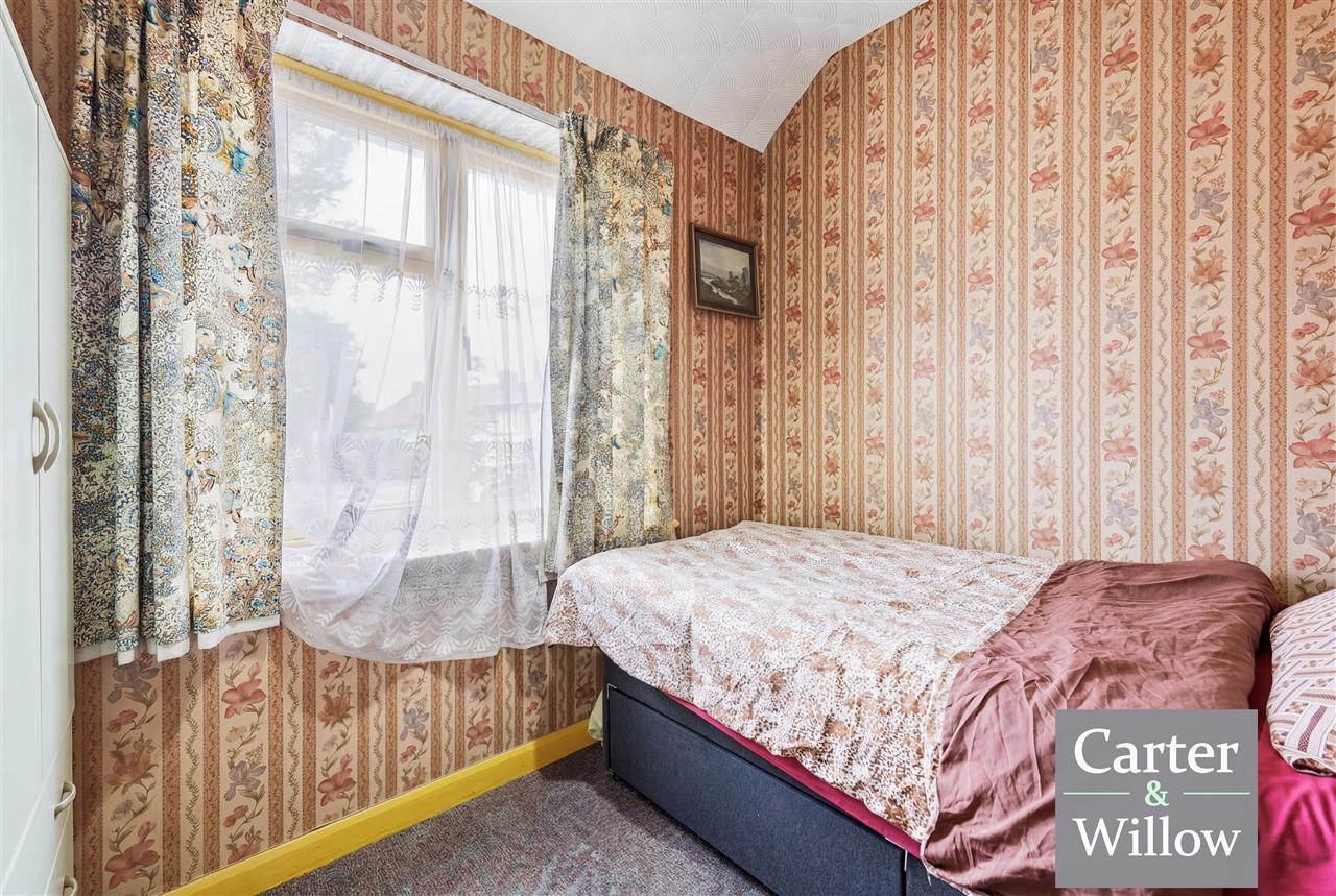 Ellerton Road, Essex Image 10