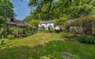 Rezare - 4.66 acres in all