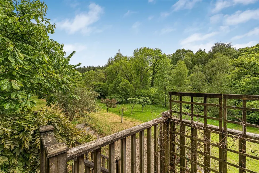 Property Image 38