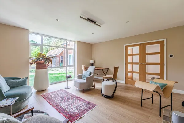 Dartnell Park Road, West Byfleet, KT14 photo 5