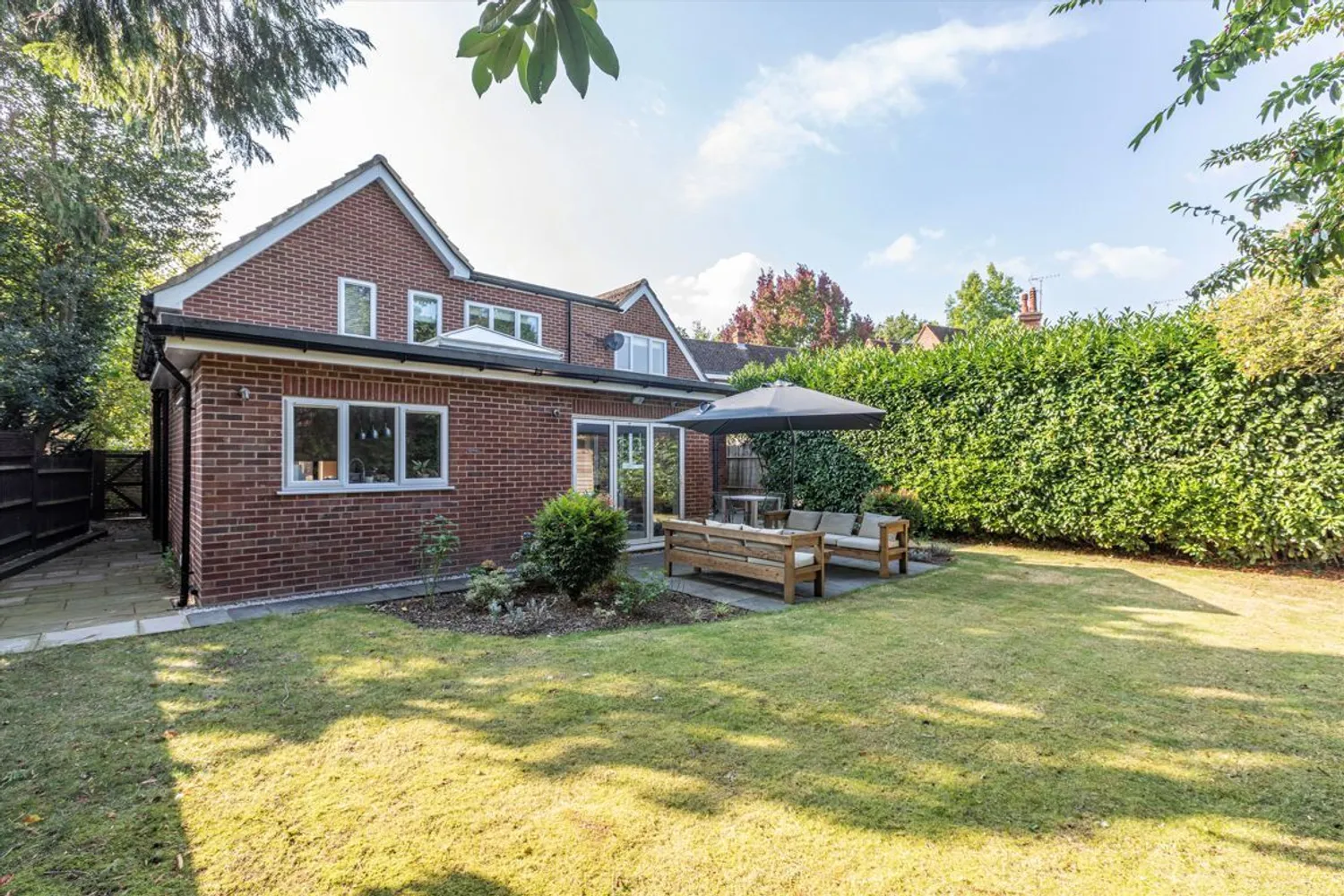 Dartnell Park Road, West Byfleet, KT14 photo 17