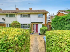 Plantation Walk, HEMEL HEMPSTEAD photo