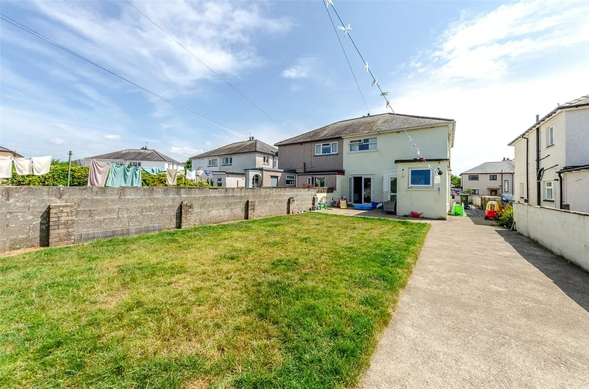 Maes Hyfryd, Caernarfon, Gwynedd, LL55