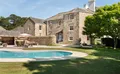Property image gallery