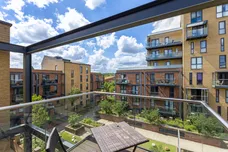 Lacey Drive, Edgware, HA8 photo 3